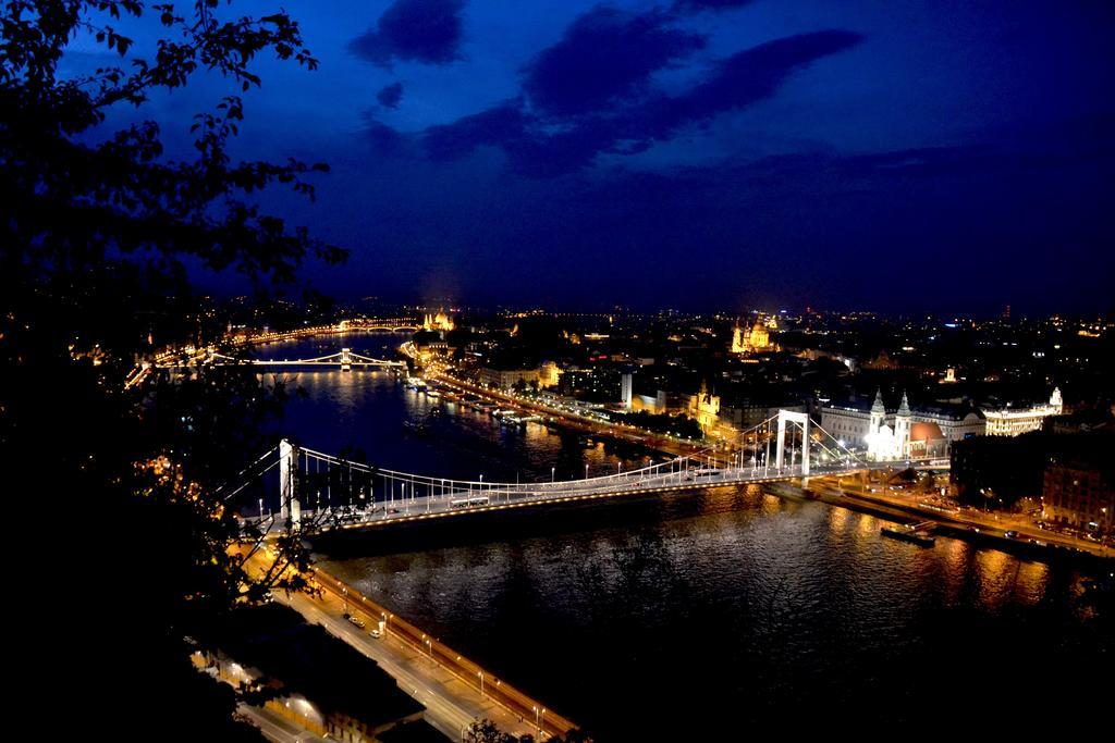 Art Orangehouse Budapest Phòng bức ảnh